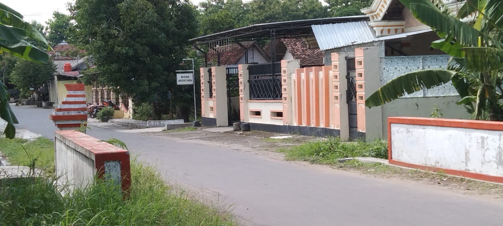 DIJUAL RUMAH DAN BANGUNAN DI MAOSPATI MAGETAN